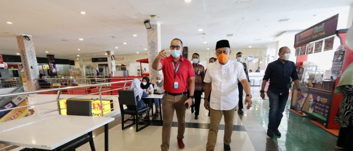 Bupati Sugiri Bangun Layanan Publik di Mall, Warga Bisa Urus KTP Sambil Ngopi
