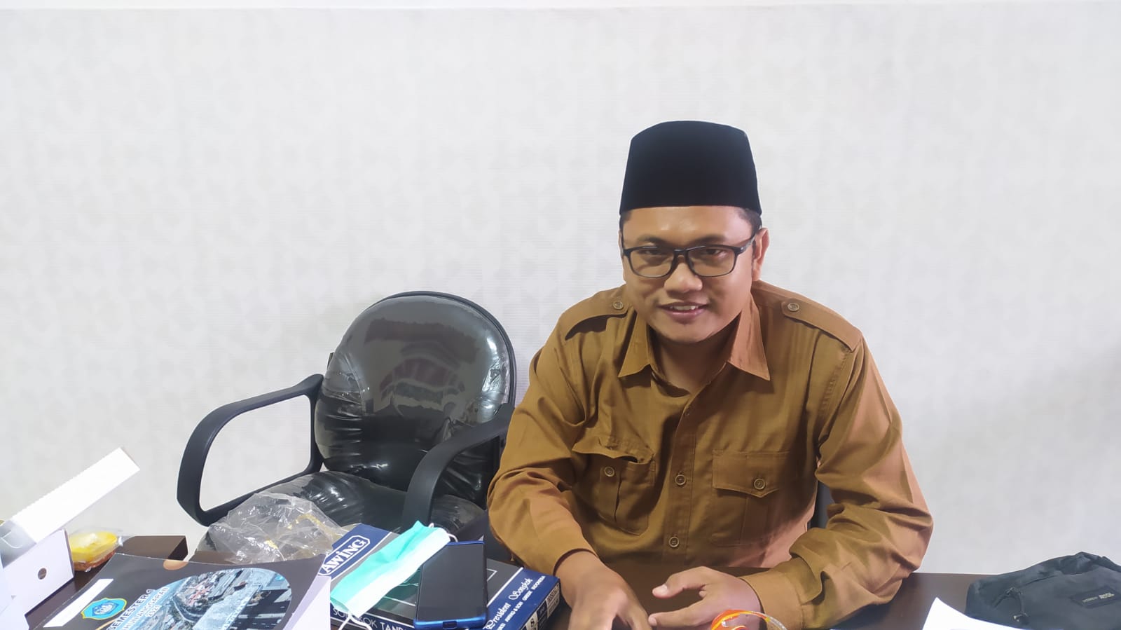 DPRD Soroti Vaksinasi Dinkes Lamongan
