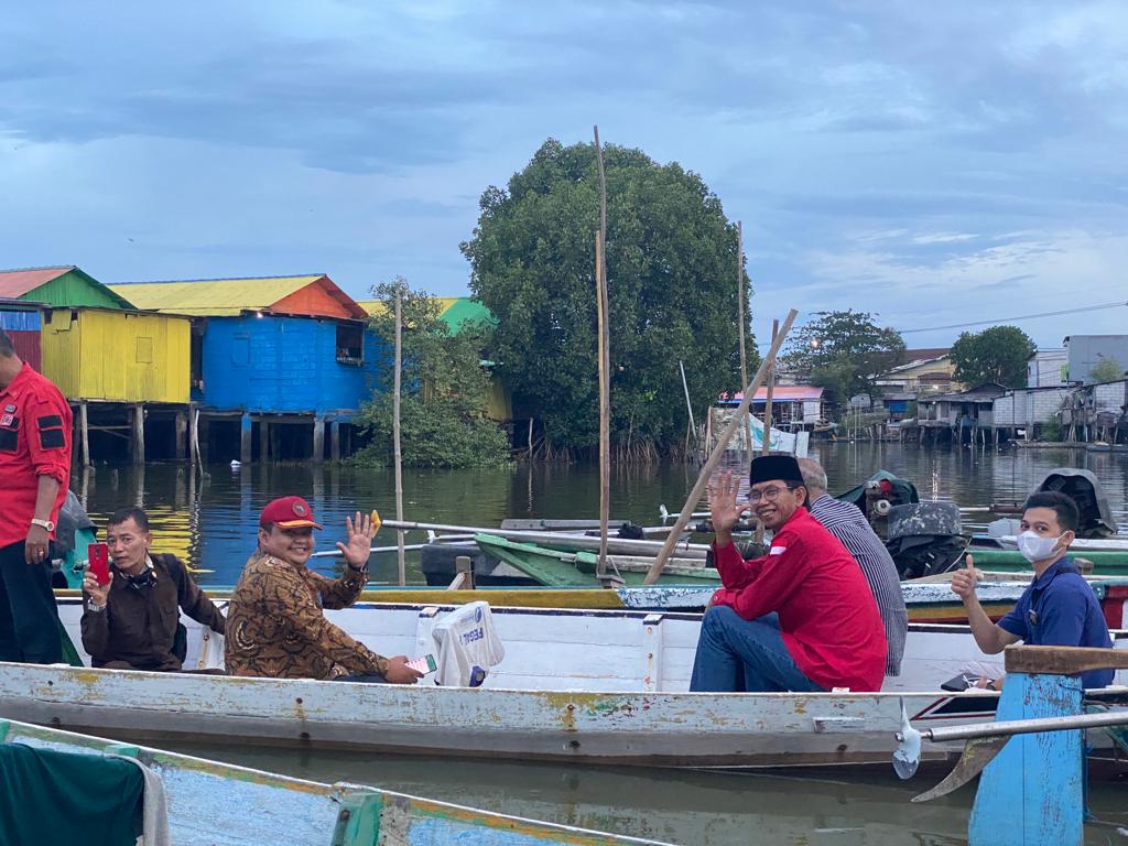 Ketemu Nelayan, Ketua DPRD Surabaya Dorong Pengembangan Wisata Bahari Sontoh Laut