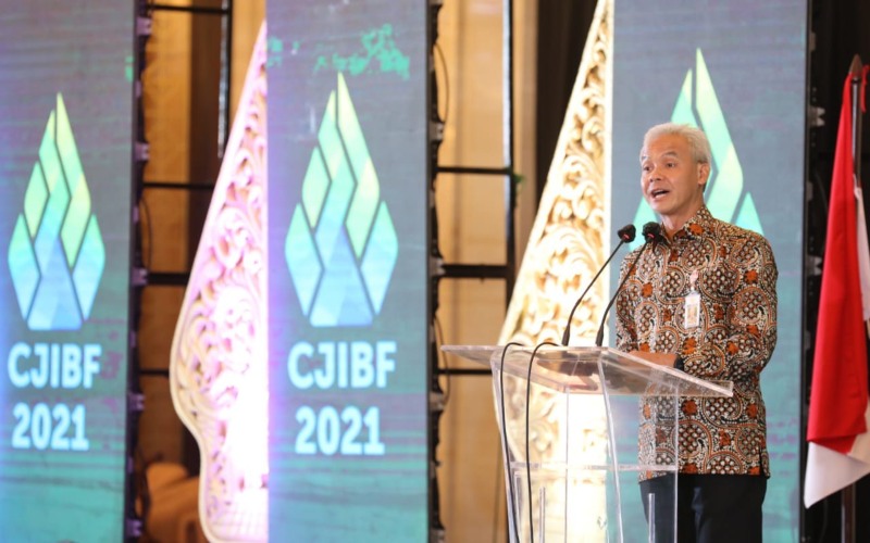 Pengamat: Ganjar-Anies Lawan Sepadan Pilpres 2024