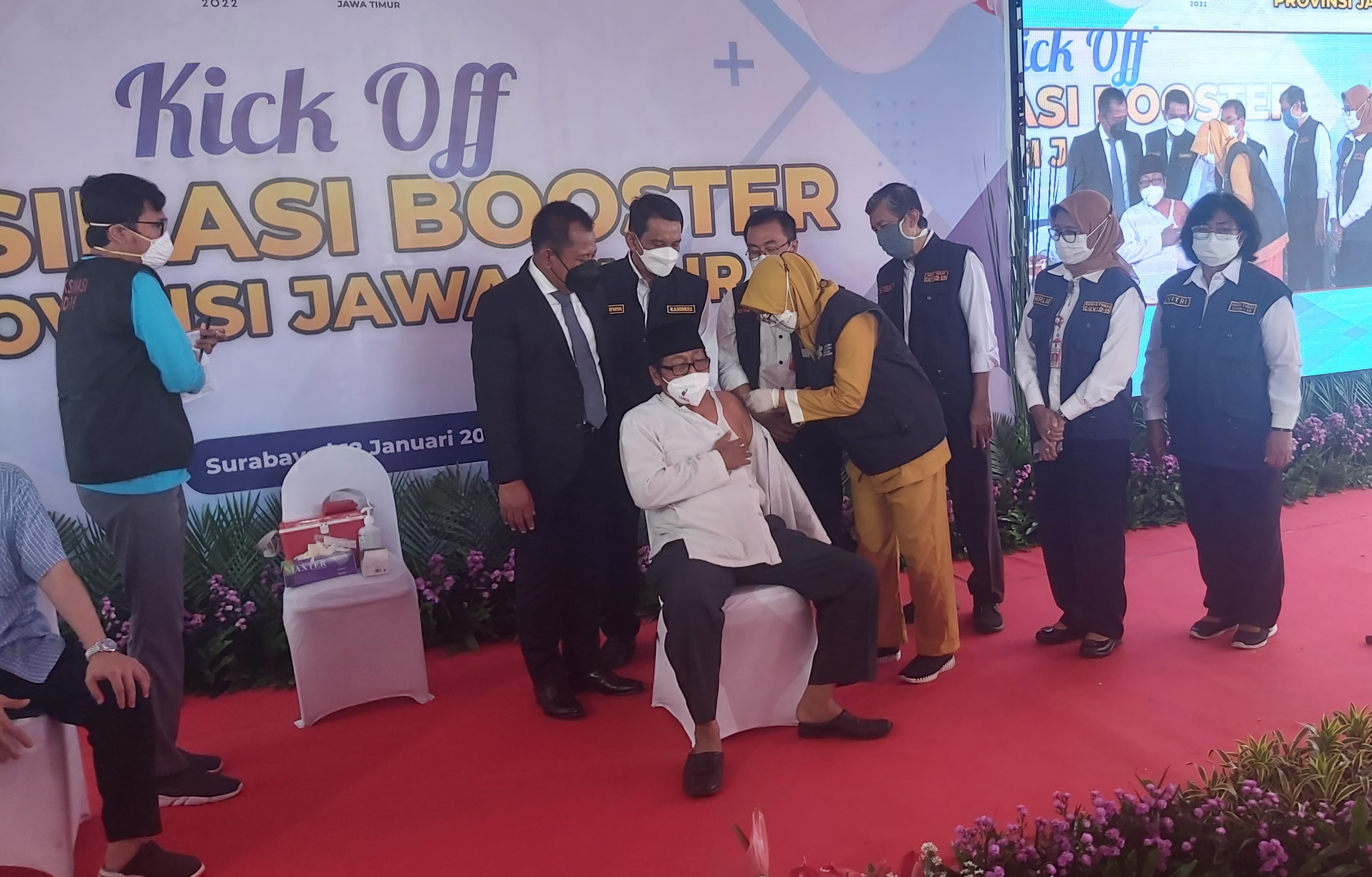 Gubernur Jatim Dorong Percepatan Vaksinasi Booster