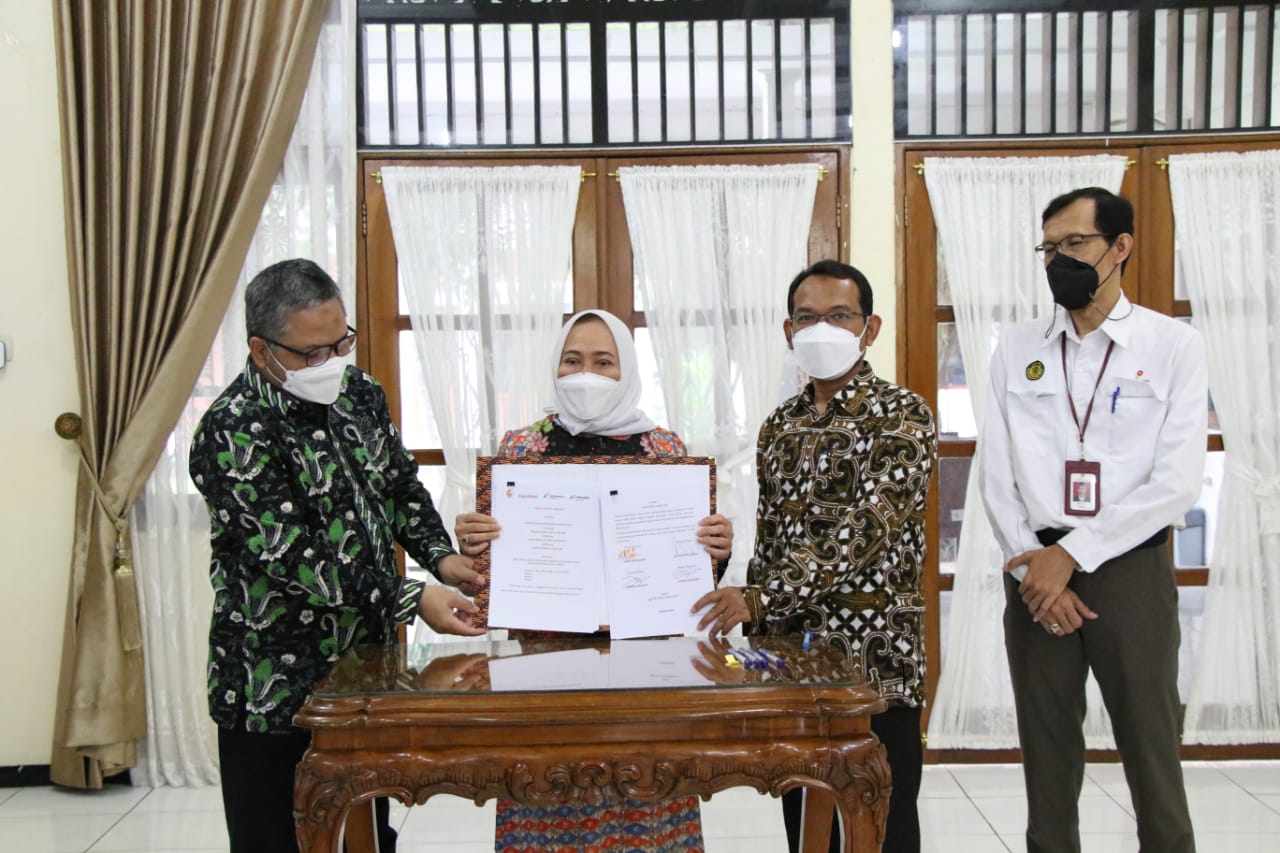 Upaya Tanggulangi Bencana, Pemkab Bojonegoro dan Pengelola Hulu Migas Tandatangani Kesepakatan