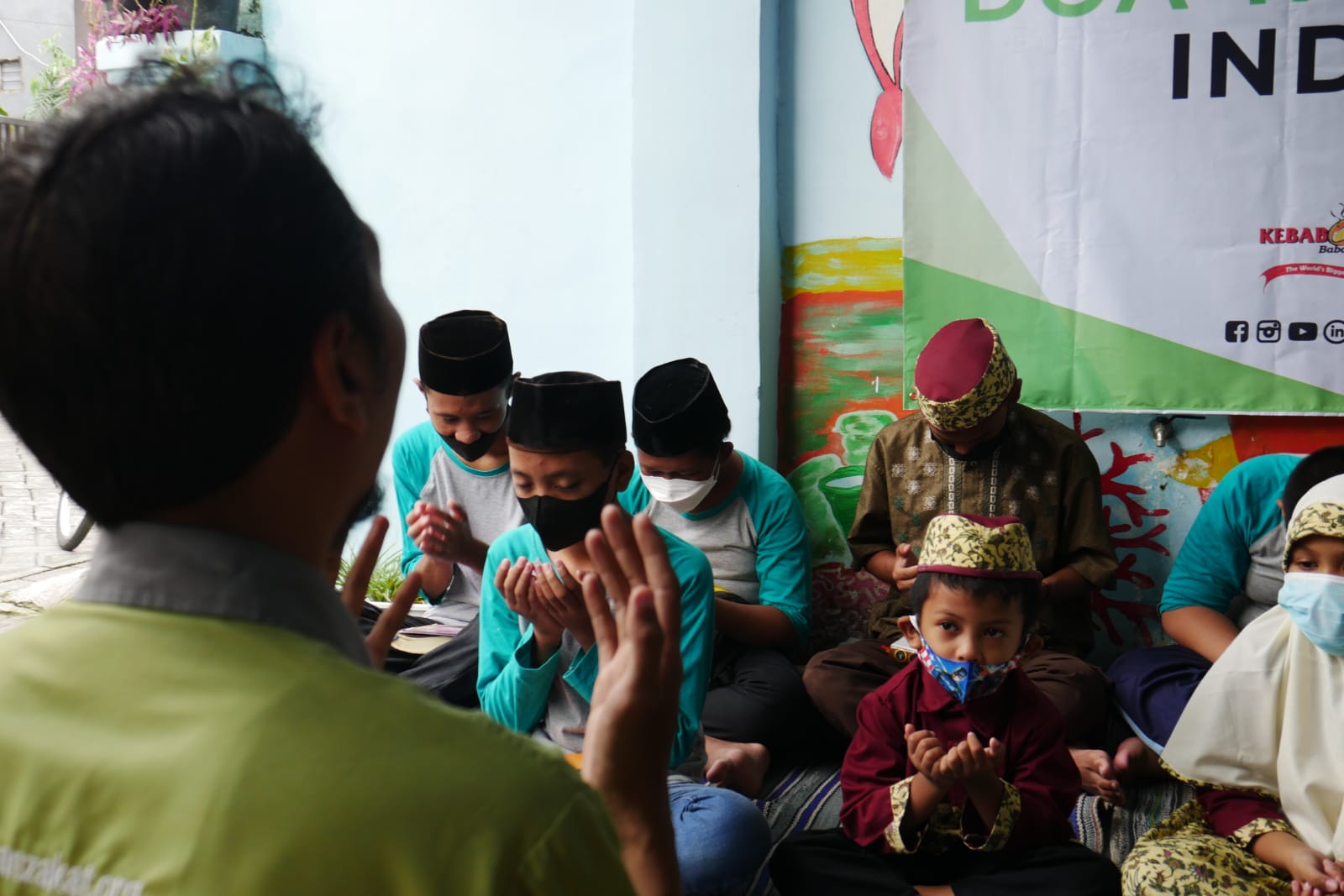 LAZ Taman Zakat Bersama Anak Yatim Gelar Doa untuk Indonesia