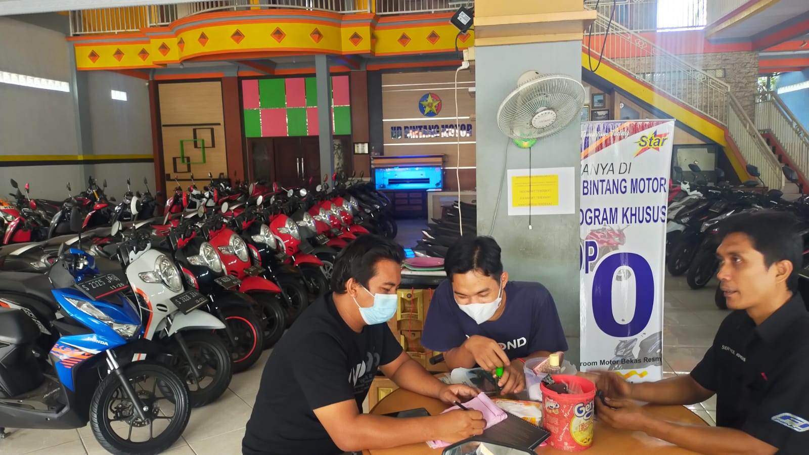 Jelang Lebaran, Penjualan Motor Bekas Laris Manis