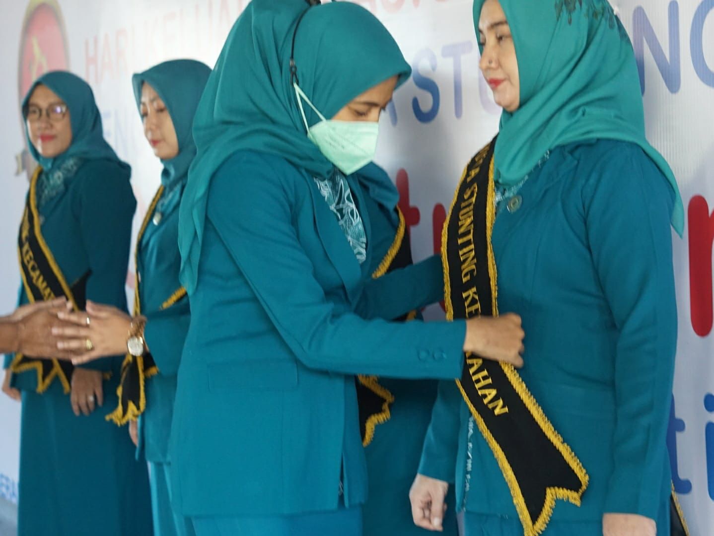 Kukuhkan Duta Stunting Kota Kediri, Bunda Fey : Hati-hati Tetapkan Kategori Stunting