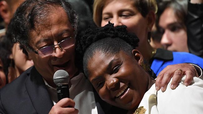Francia Marquez, Mantan Buruh Tambang Berdarah Afro - Kolombia Ini Terpilih Jadi Wakil Presiden
