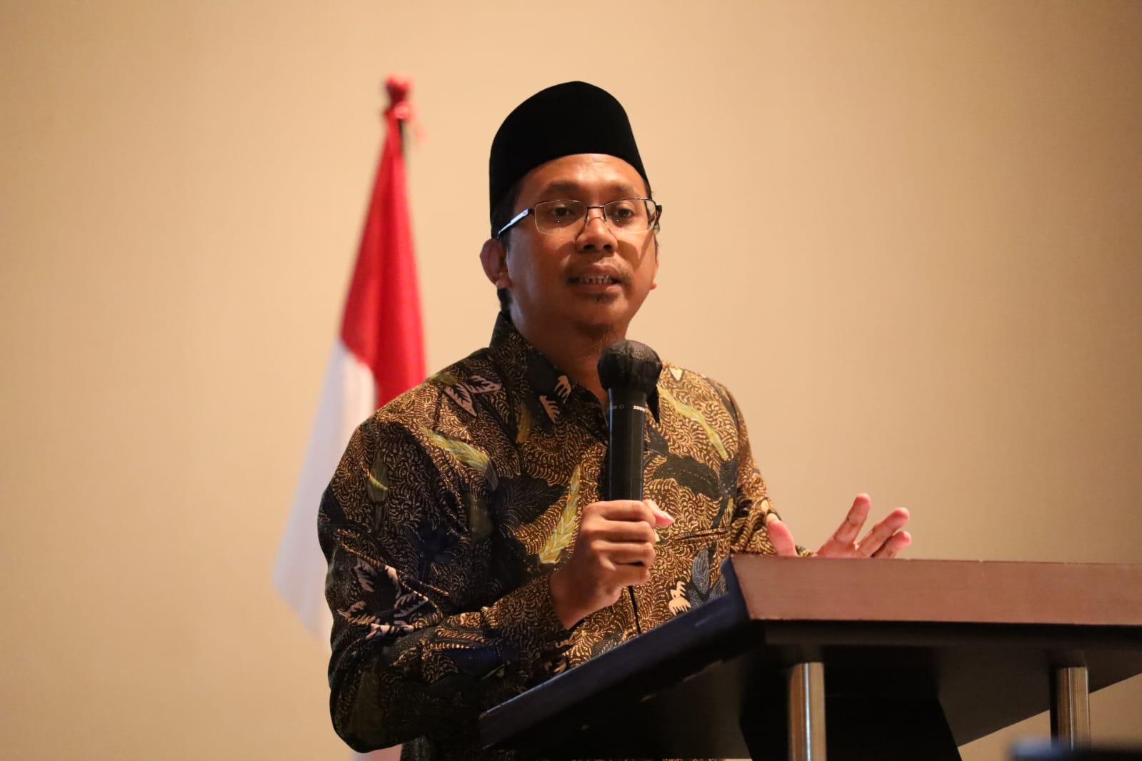 Bupati Sidoarjo Minta DLHK Tuntaskan Masalah Sampah Pasar