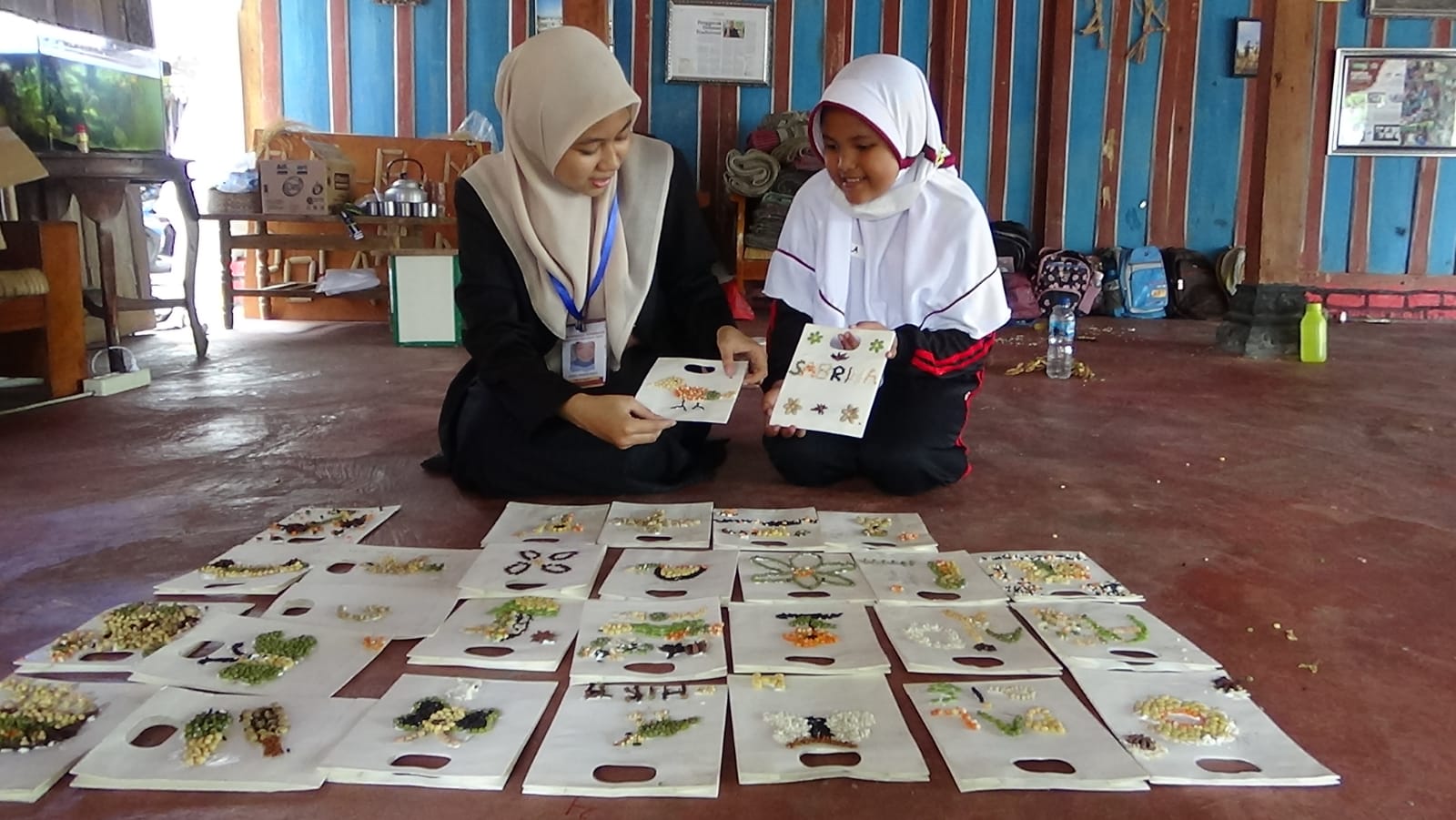 STIE Pemuda Surabaya Kembalikan Dolanan Anak – Anak di Kampung Lali Gadget Sidoarjo