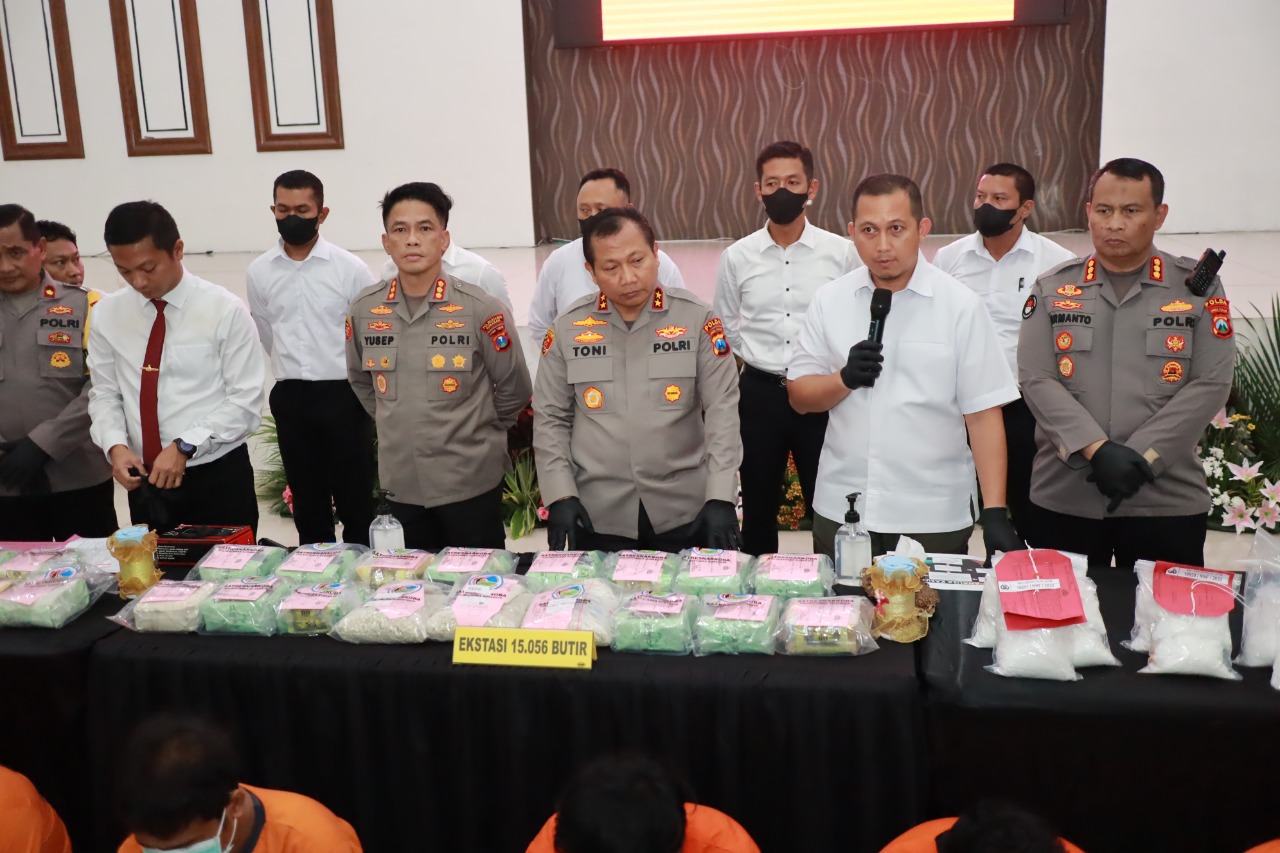 Jaringan Narkoba Internasional Diungkap, 36 Kg Sabu dan 15 Ribu Ekstasi Disita
