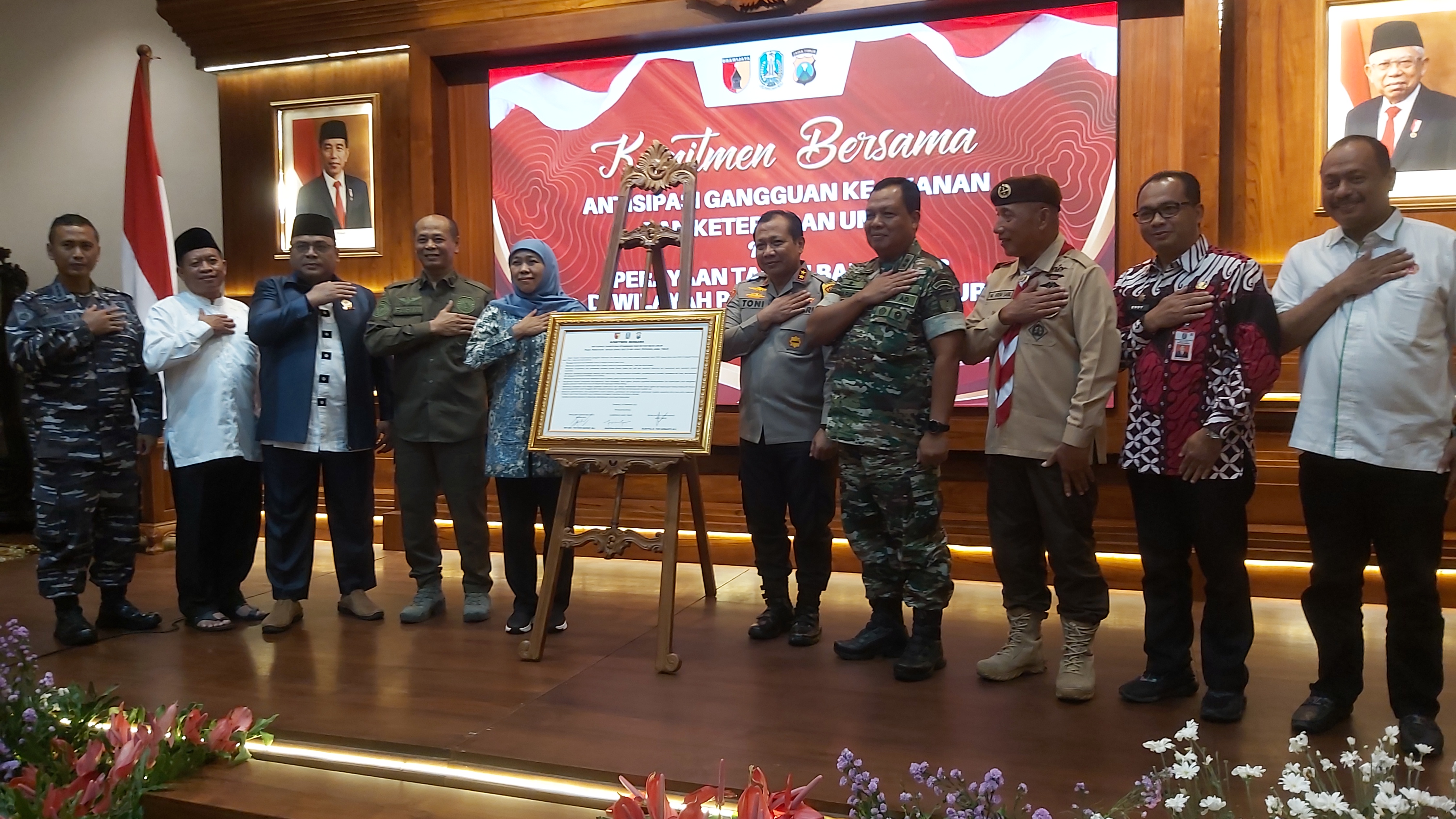 Gubernur, Pangdam V/Brawijaya dan Kapolda Jatim Komitmen Amankan Malam Tahun Baru