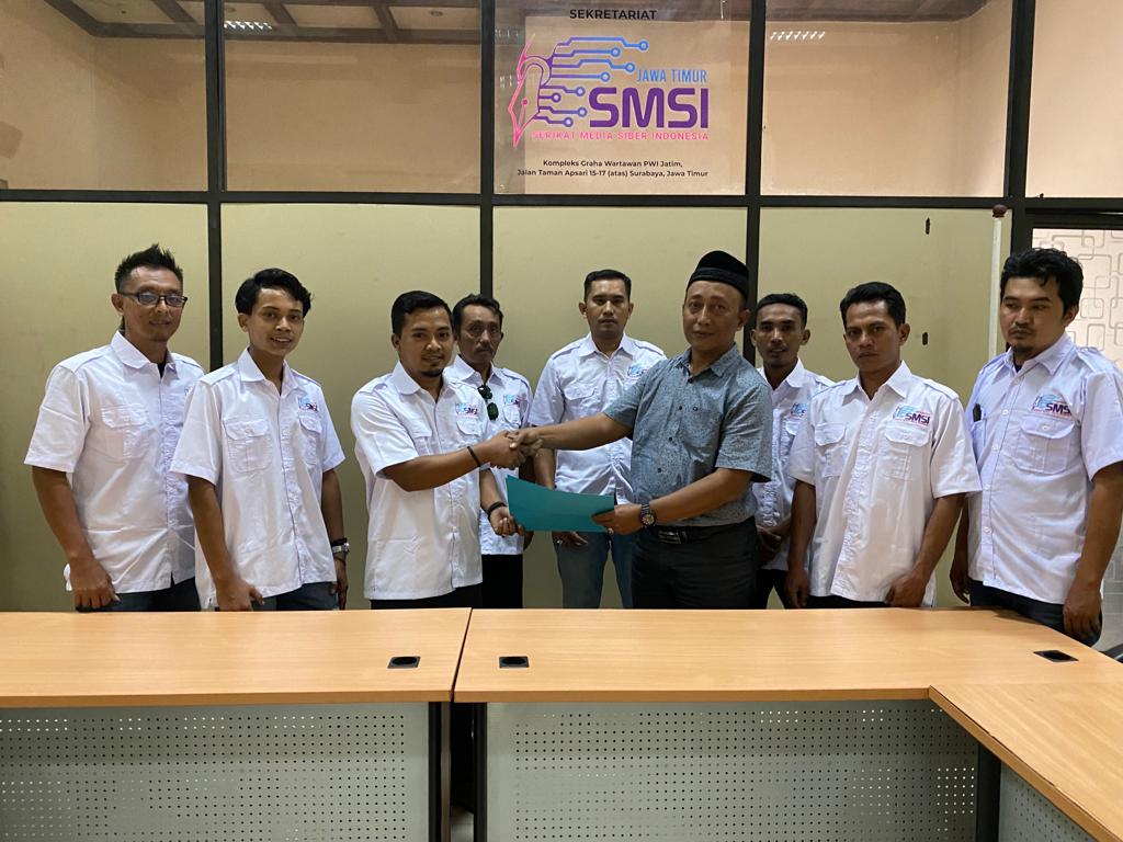 Pengurus SMSI Bondowoso Dikukuhkan di Graha Wartawan Jatim