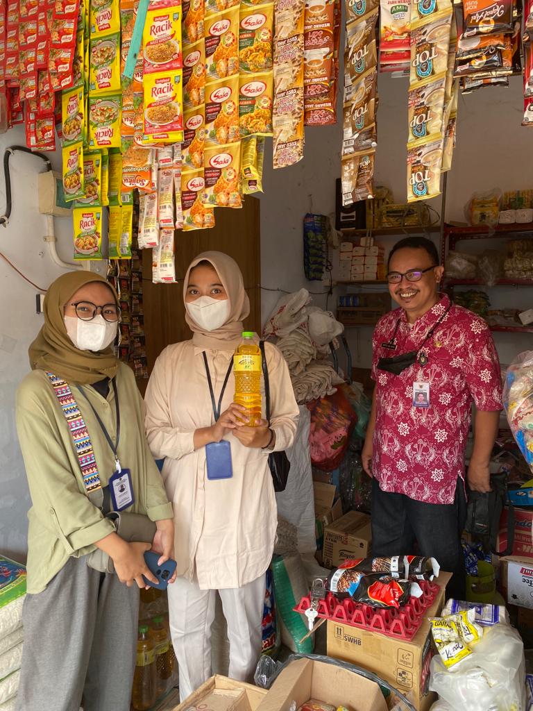 Tindak Lanjut SK Gubernur Jatim, DKPP Kota Kediri Pantau Harga Sembako di Pasar Setono Betek