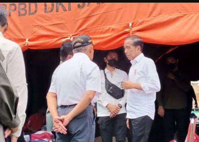 Jokowi Minta Zona Bahaya di Plumpang dan Depo Pertamina di Seluruh RI Diaudit