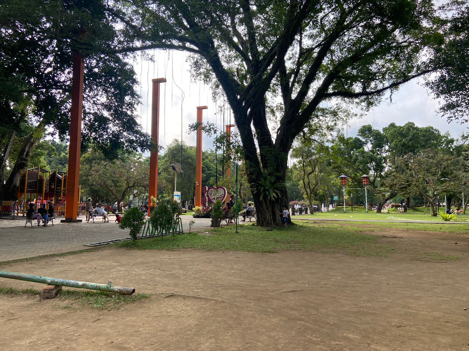 DLH Kota Malang Siapkan Rp 900 Juta untuk Penerangan Alun-alun Merdeka