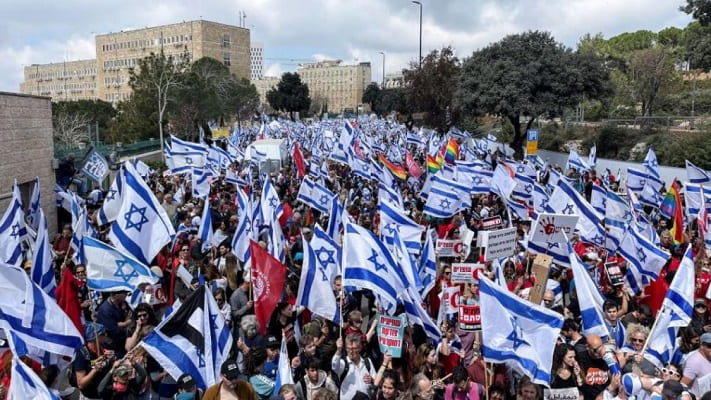 Israel Bisa Makin Chaos