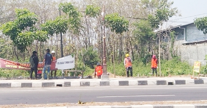 Proyek Penghijaun Taman Disoal Warga, Wakil DPRD Kota Mojokerto Angkat Bicara