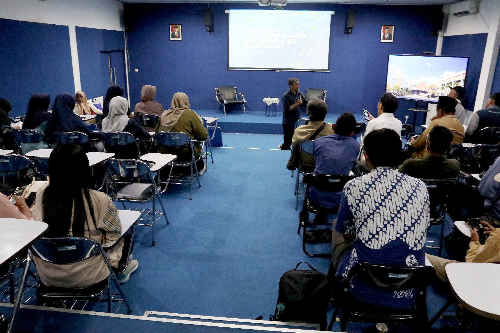 Workshop Stikosa AWS: AI Teknologi Pendukung, Bukan Dominasi Kekuatan