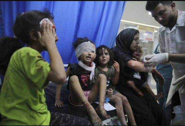 Sekitar RS Al-Quds Dibombardir Israel, 400 Pasien dan 14 Ribu Pengungsi Terancam