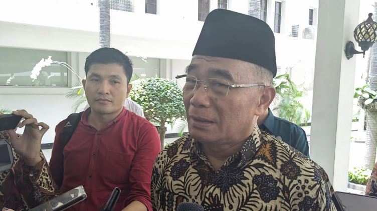 Menko PMK Usul Kelurahan Juga Dapat Anggaran Seperti Dana Desa