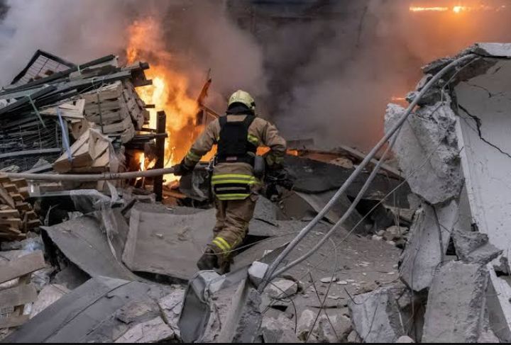 Rusia Tembakkan 158 Rudal ke Ukraina, 31 Orang Tewas