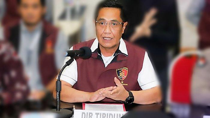 Polisi Amankan 21 Orang dan Tetapkan 3 Tersangka Kasus Penipuan Online Berkedok 