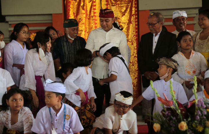 Kabar Baik! Pemkot Surabaya Tambah Kuota Beasiswa Penghafal Kitab Suci Jadi 1.419 Pelajar