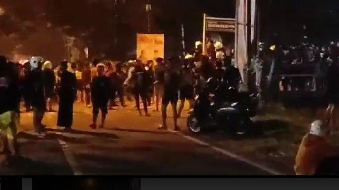 2 Kelompok Perguruan Pencak Silat di Tulungagung Bentrok, Mobil Polisi Kena Lemparan Batu