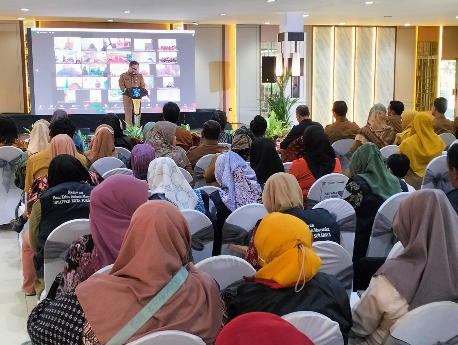 Pemkot Surabaya Tingkatkan Pengetahuan Pola Asuh dalam Keluarga