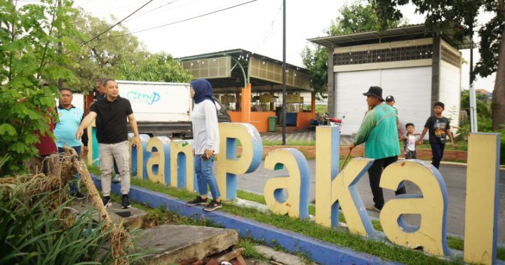 Banjir di Surabaya Barat, Pemkot Kebut Pembangunan Tanggul hingga Keruk Saluran