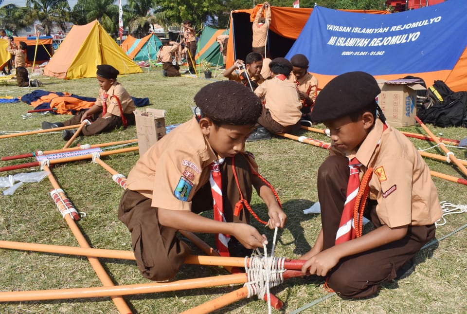 Hapus Ekskul Wajib Pramuka di Sekolah, DPR Kritik Keras Kemendikbudristek