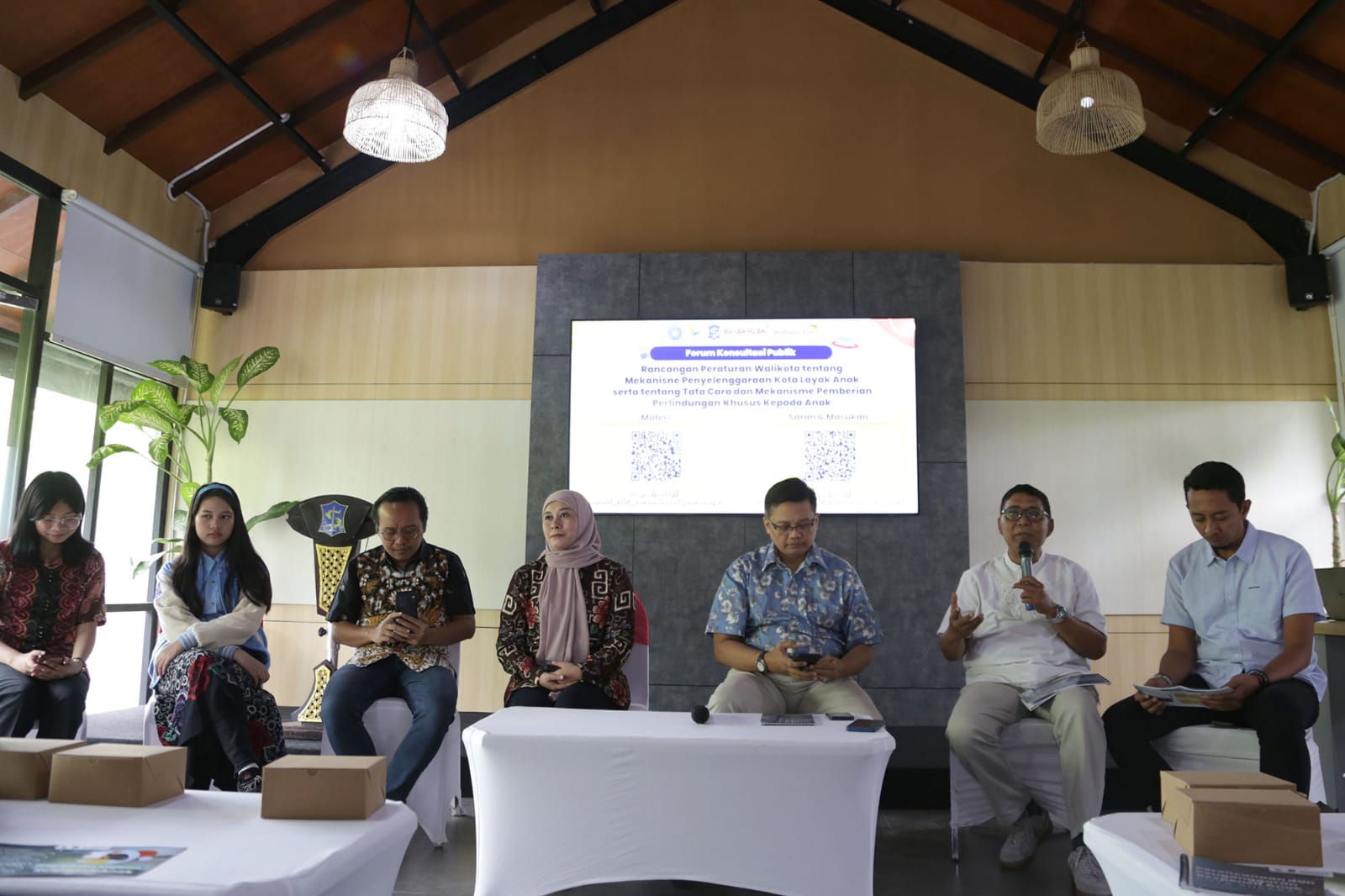 Pemkot Surabaya Gelar Konsultasi Publik untuk Himpun Masukan Perwali Perlindungan Anak