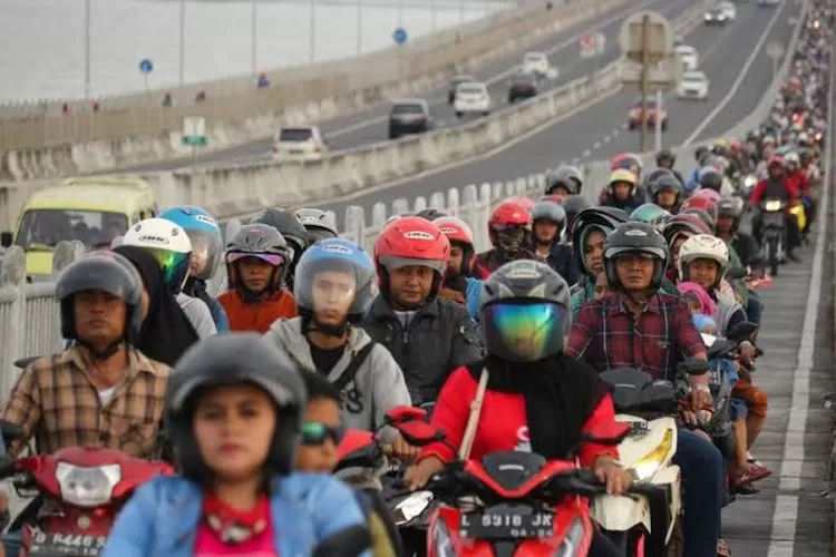Toron, Budaya Mudik Masyarakat Madura Jelang Idul Adha