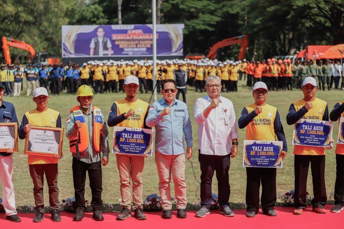 Pj Gubernur Adhy Optimistis Jawa Timur Siap Hadapi Bencana